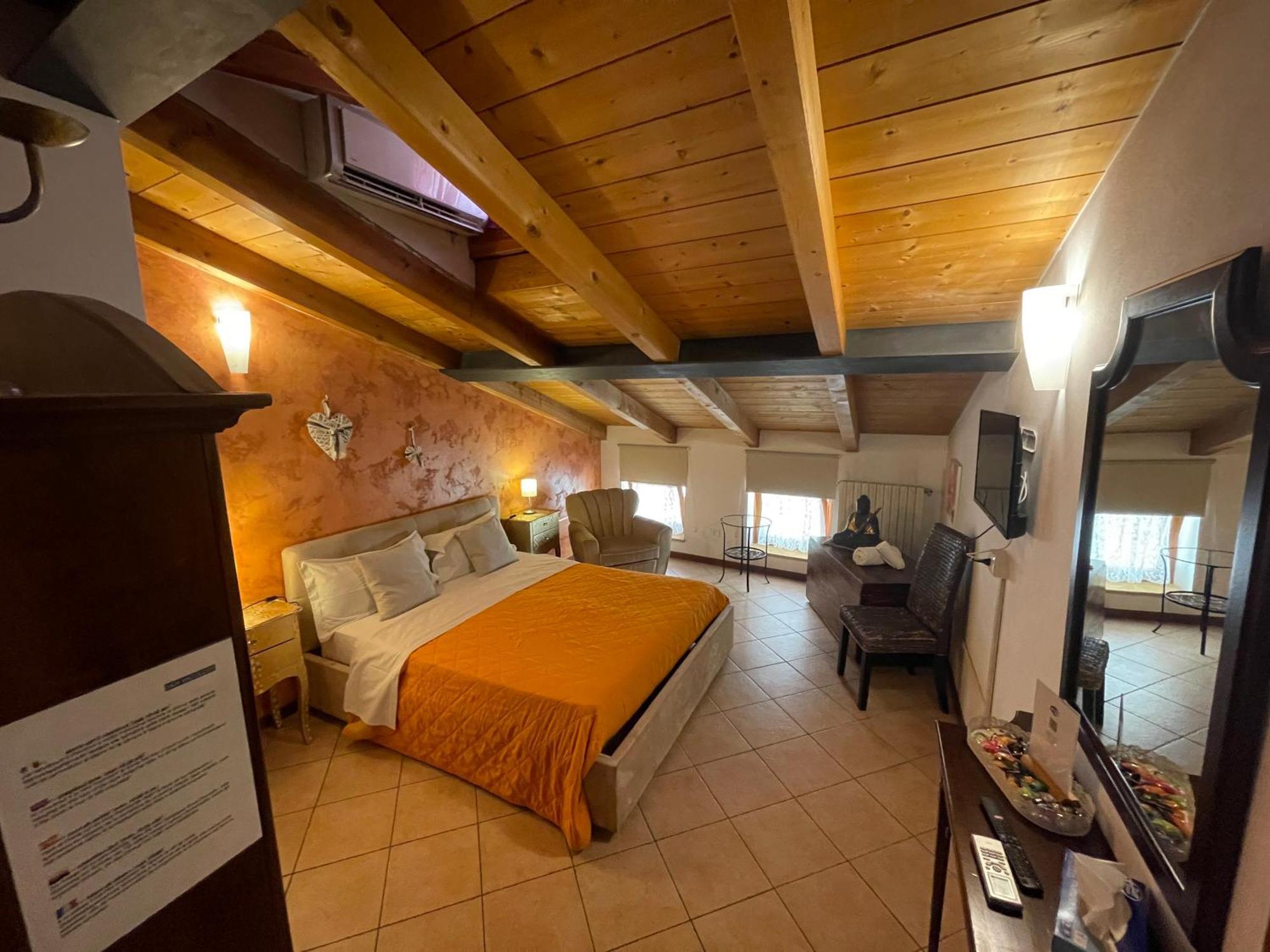 Bb Vicolo 22 Hotel - Verona — Photos 3